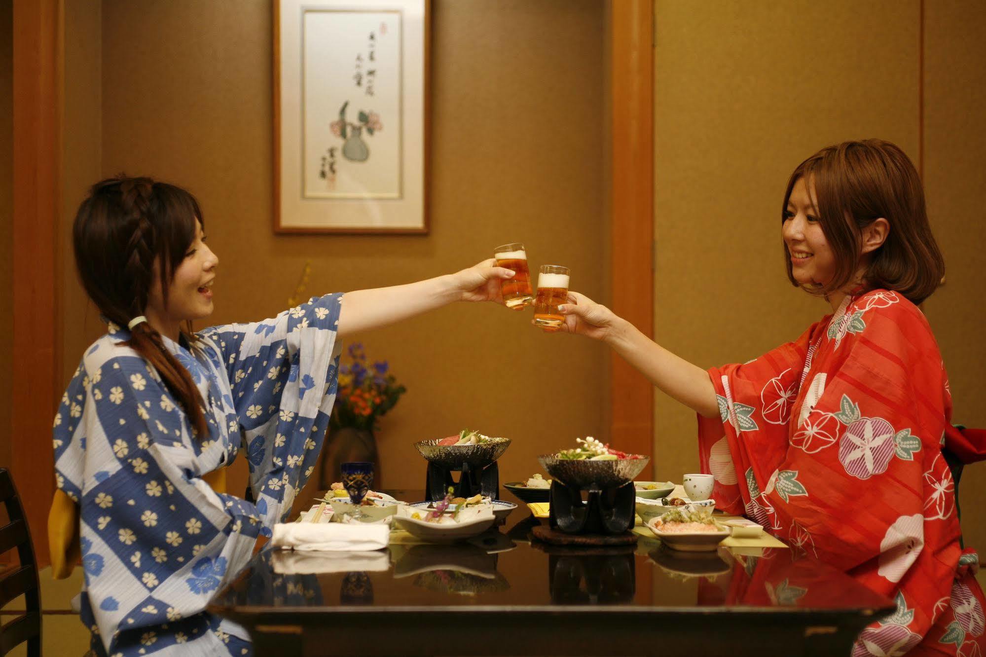 Takayama Kanko Hotel ภายนอก รูปภาพ
